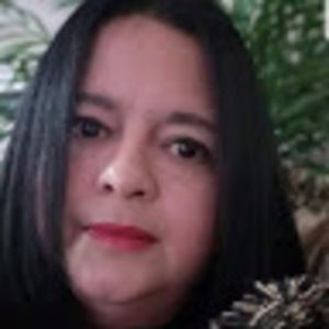 Meet your Posher, Luisa